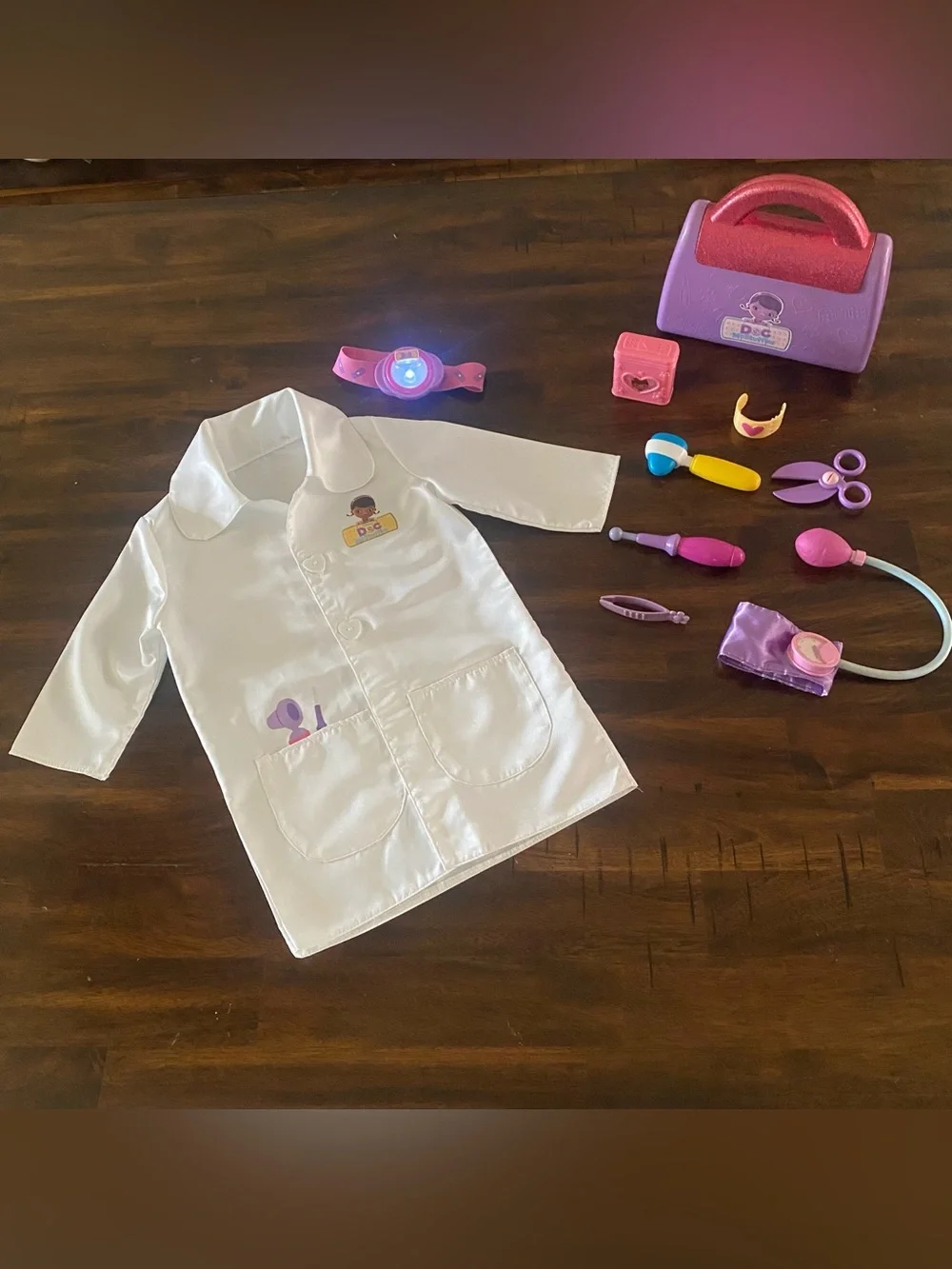Disney Store Doc McStuffins Dr Costume with Case and Light Head Band